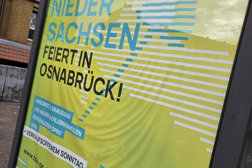 Buntes Plakat zum Tag der Niedersachsen