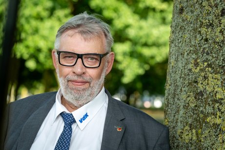 Portr&auml;tfoto im Gr&uuml;nen