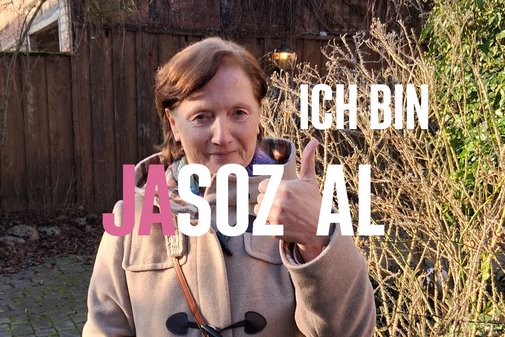 Eine VdKlerin mit Daumen hoch und dem Schriftzug "Ich bin jasozial!"