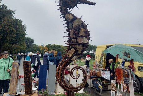 Auf dem Flohmarkt