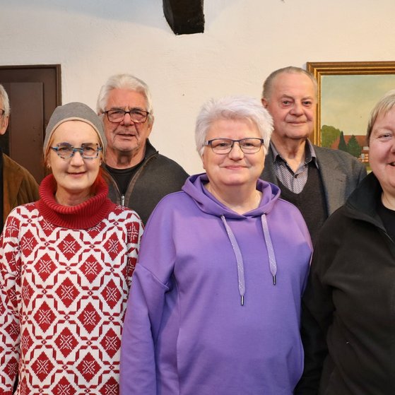 Auf dem Foto sind die Mitglieder des Vorstandes des OV Lachendorf am 5. Februar 2026 zu sehen.