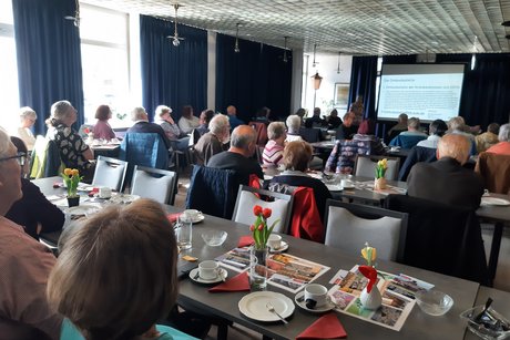 VdK-Mitglieder und G&auml;ste w&auml;hrend des Vortrages