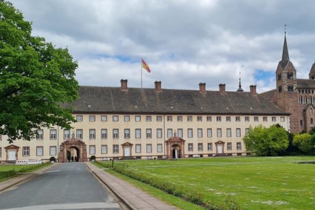 Blick auf den Westflügel von Schloss Corvey, Höxter