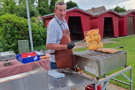 Das Grillen beginnt