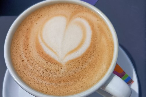 Cappuccino mit Herz