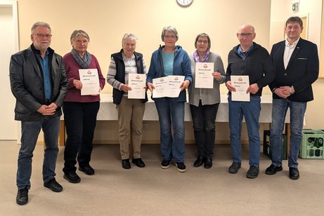 Gruppenfoto von der Mitgliederehrung