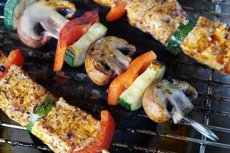 Grillfleisch auf dem Rost