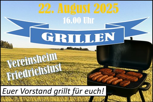 Ein Grill, auf dem Fleisch und Wurst liegt, steht auf einer bereits gelblich gefärbter Wiese. Im Hintergrund sind einige Bäume zu sehen.