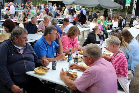 Mittag Essen