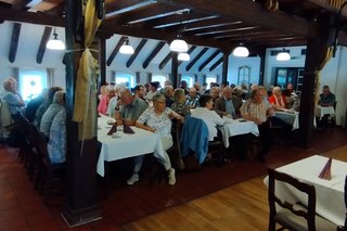 ca. 100 geladene Gäste im Historischen Compagniehaus