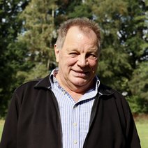 Heinz- Gerd Hinrichs