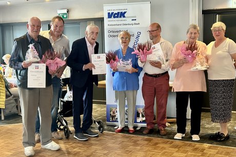 Bernd Matthias u.Rosemarie Wolf 25.Jahre, Herr Nullmeier, Frau Gertrud und Erich Matt 40.Jahre Mitgliedschaft