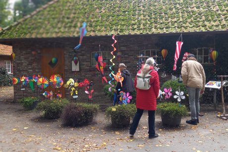 Große Auswahl auf dem Flohmarkt