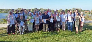 Gruppenfoto am See