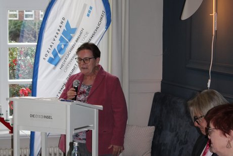 Begr&uuml;&szlig;ung durch die Vorsitzende