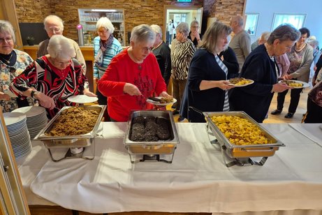 Ein deftiges und wohlschmeckendes Hackgr&uuml;tze Essen wurde uns im Gasthof Stolle in Ganderkesee serviert.