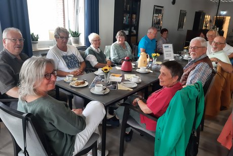 VdK-Mitglieder in gemütlicher Runde VdK-Mitglieder in gemütlicher Runde