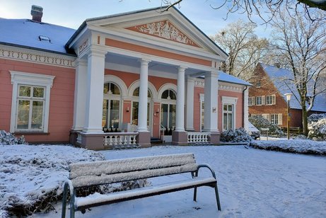 Winter Gartentorhaus