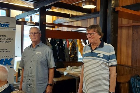 Volker und Erwin begrüßen die Gäste. Volker und Erwin