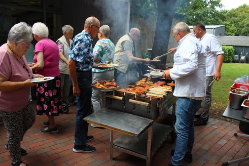 Grillen unter Freunden