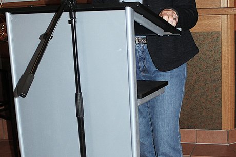 Renate Kuipers, Kassiererin